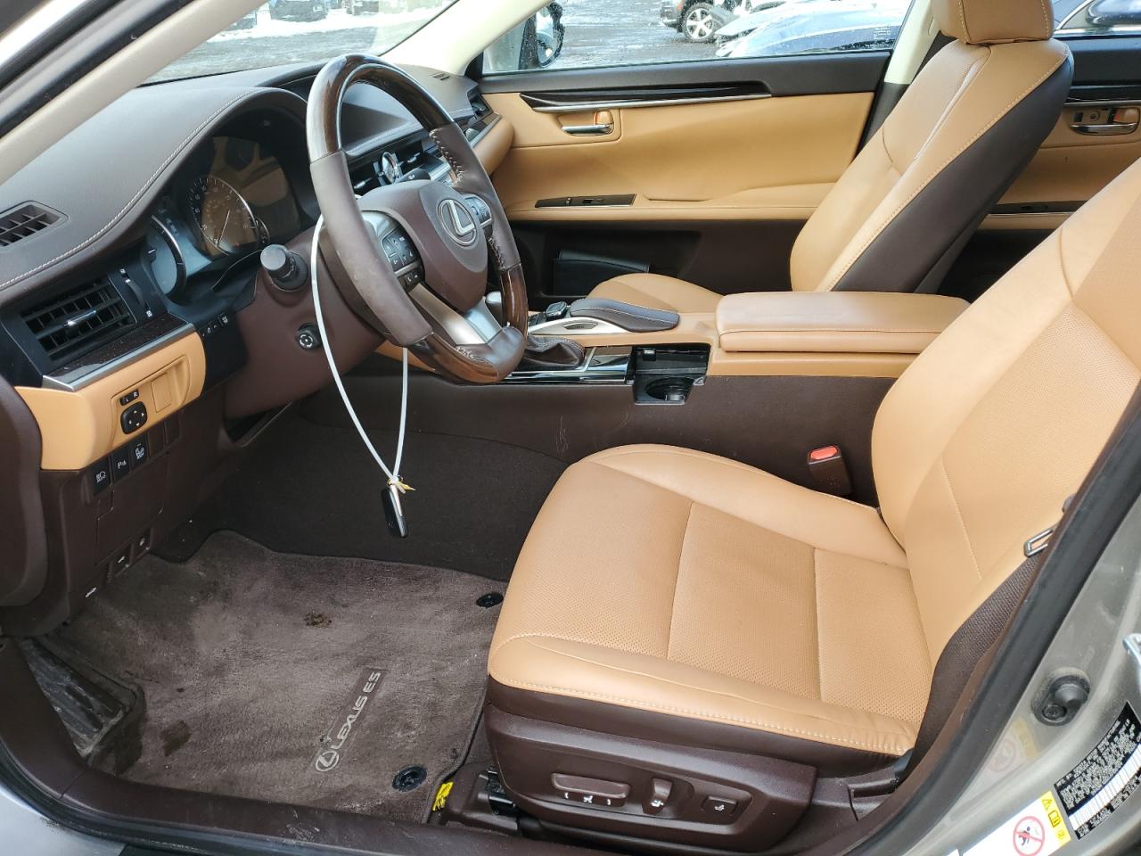 2018 Lexus ES - Image 7