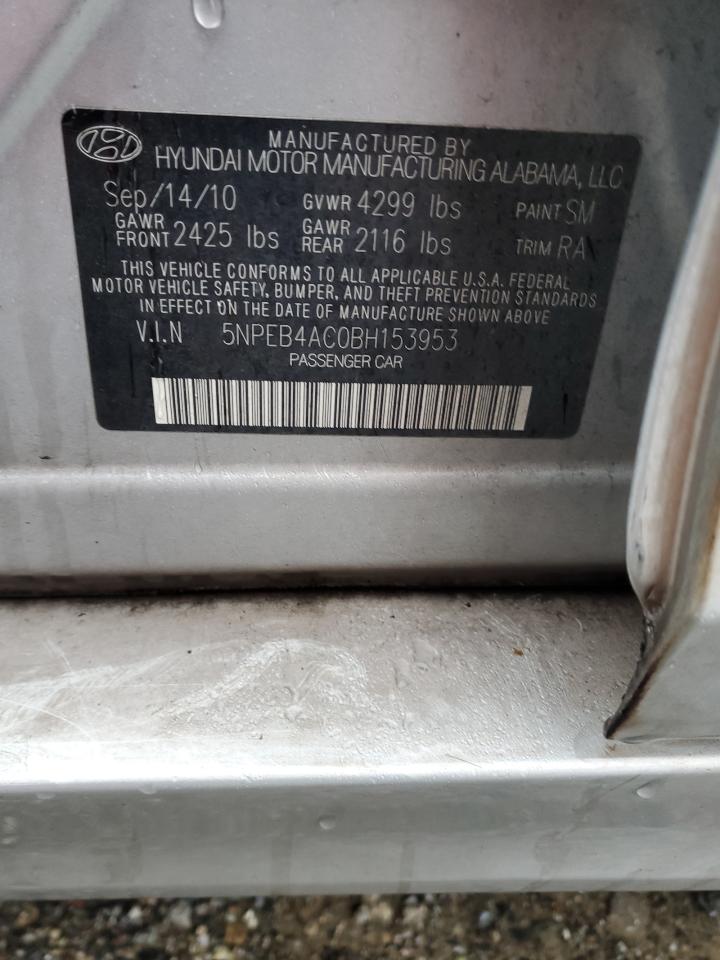 2011 Hyundai Sonata - Image 13