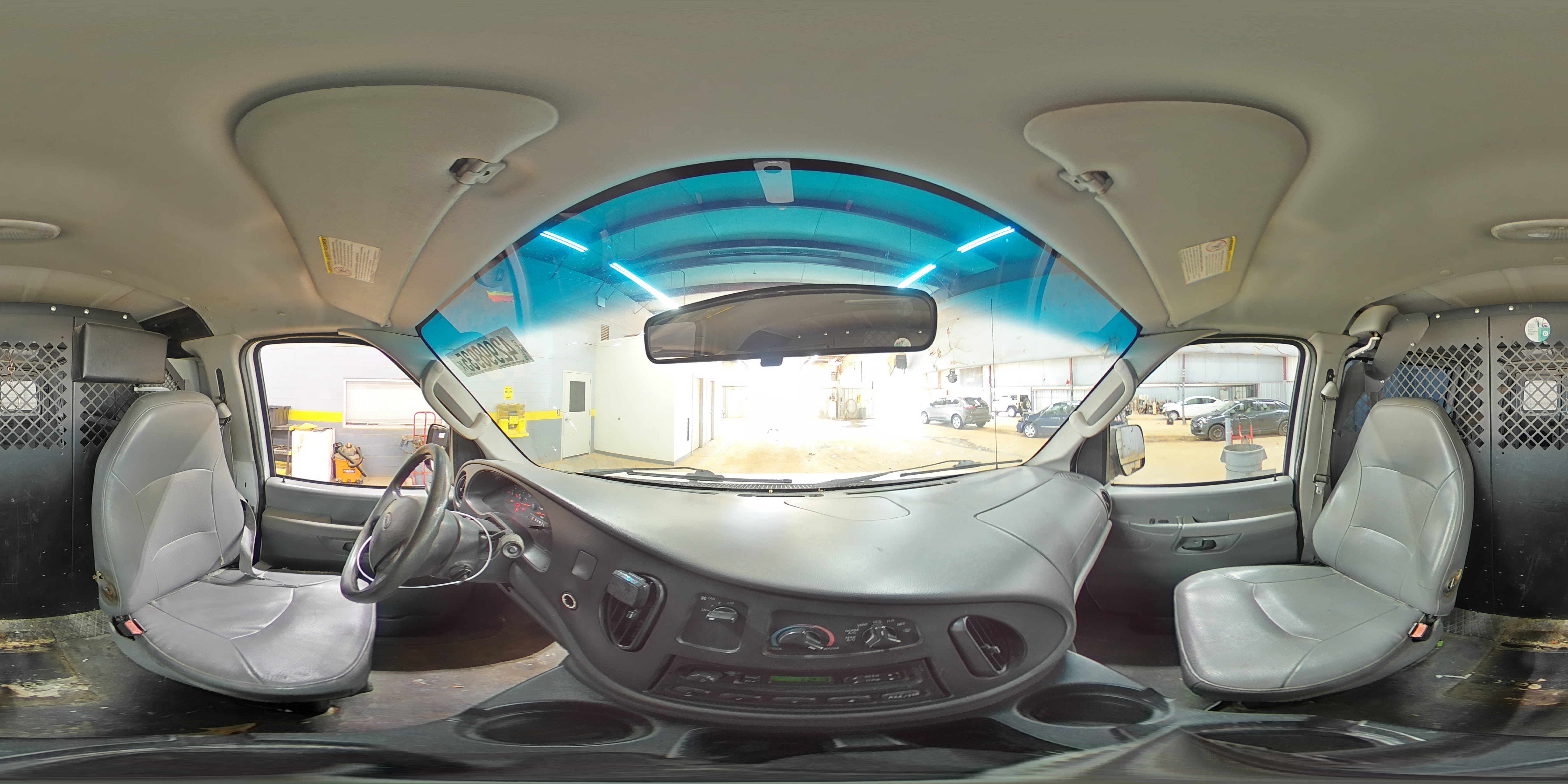 2006 Ford Econoline - Image 13
