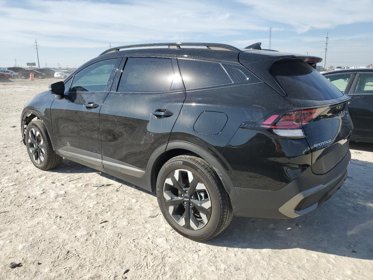 2024 Kia Sportage - Image 2