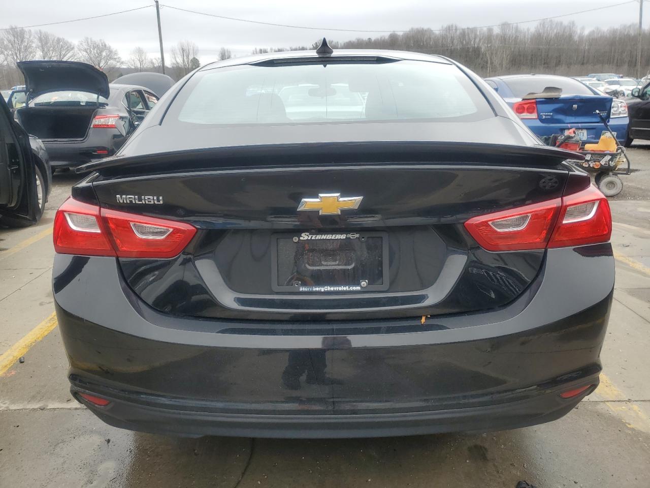 2022 Chevrolet Malibu - Image 6