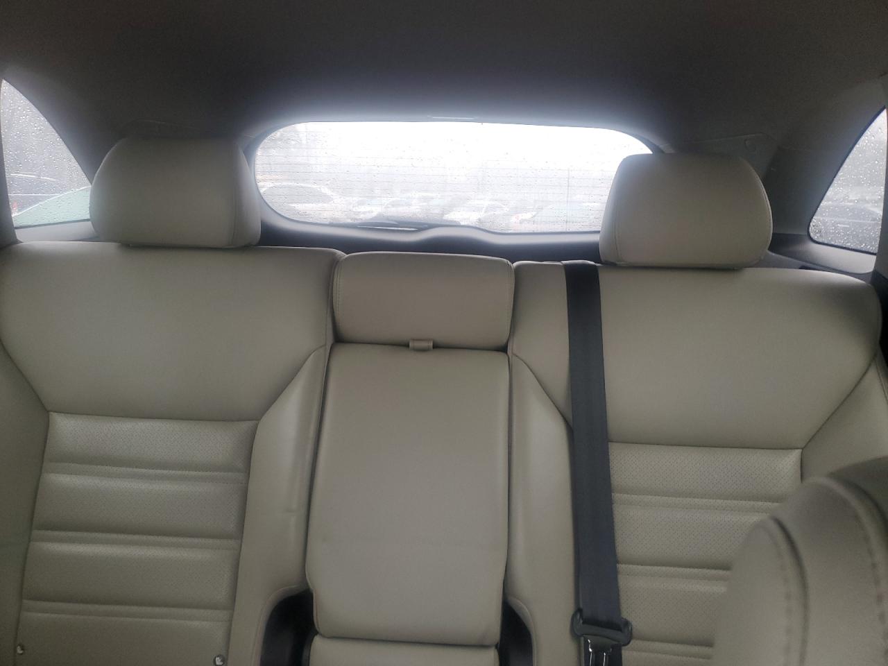 2016 Kia Sorento - Image 10