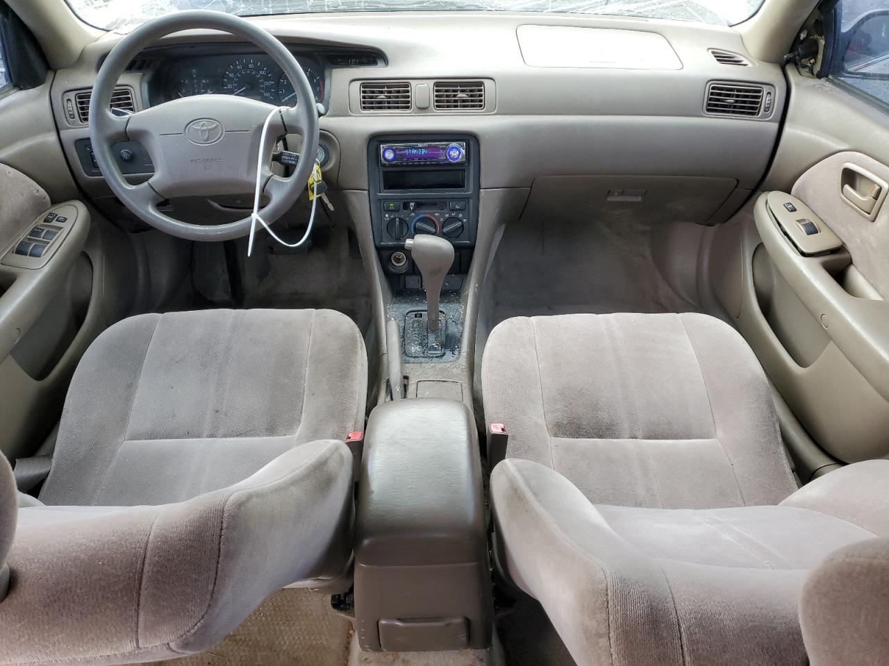 1998 Toyota Camry - Image 8
