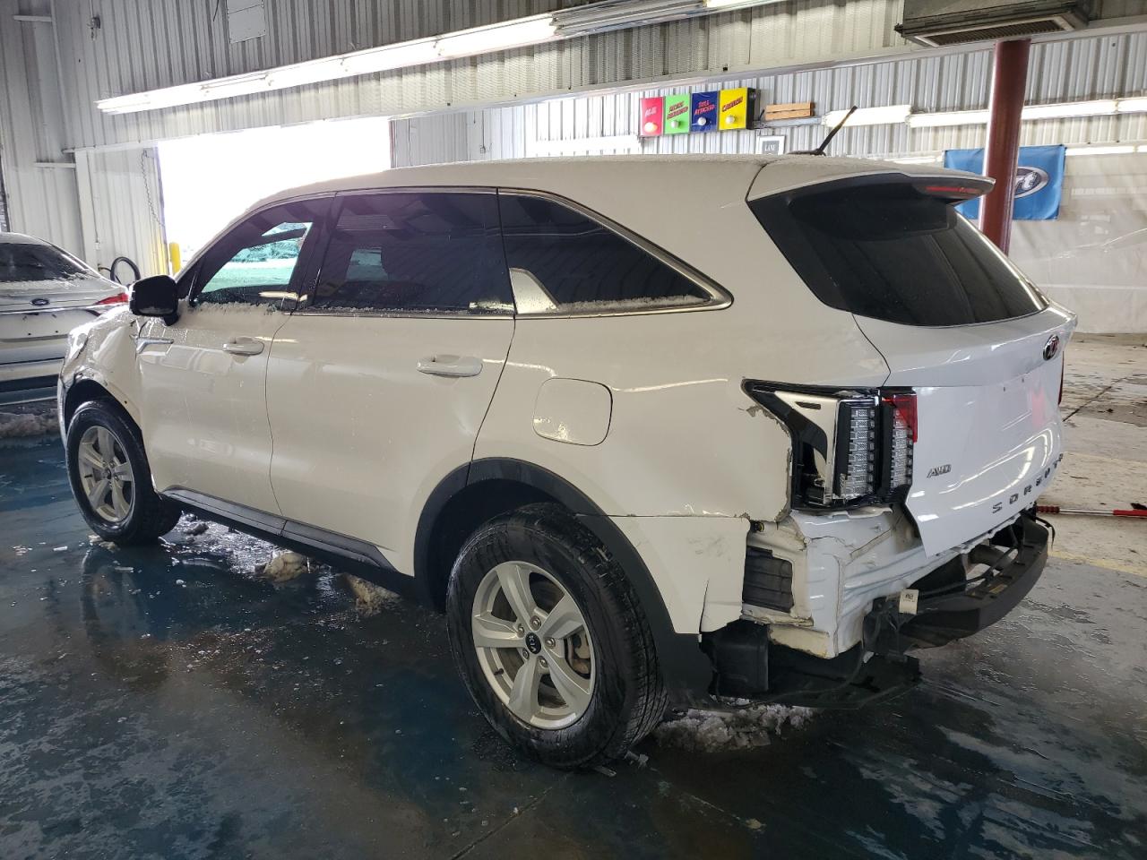 2021 Kia Sorento - Image 2