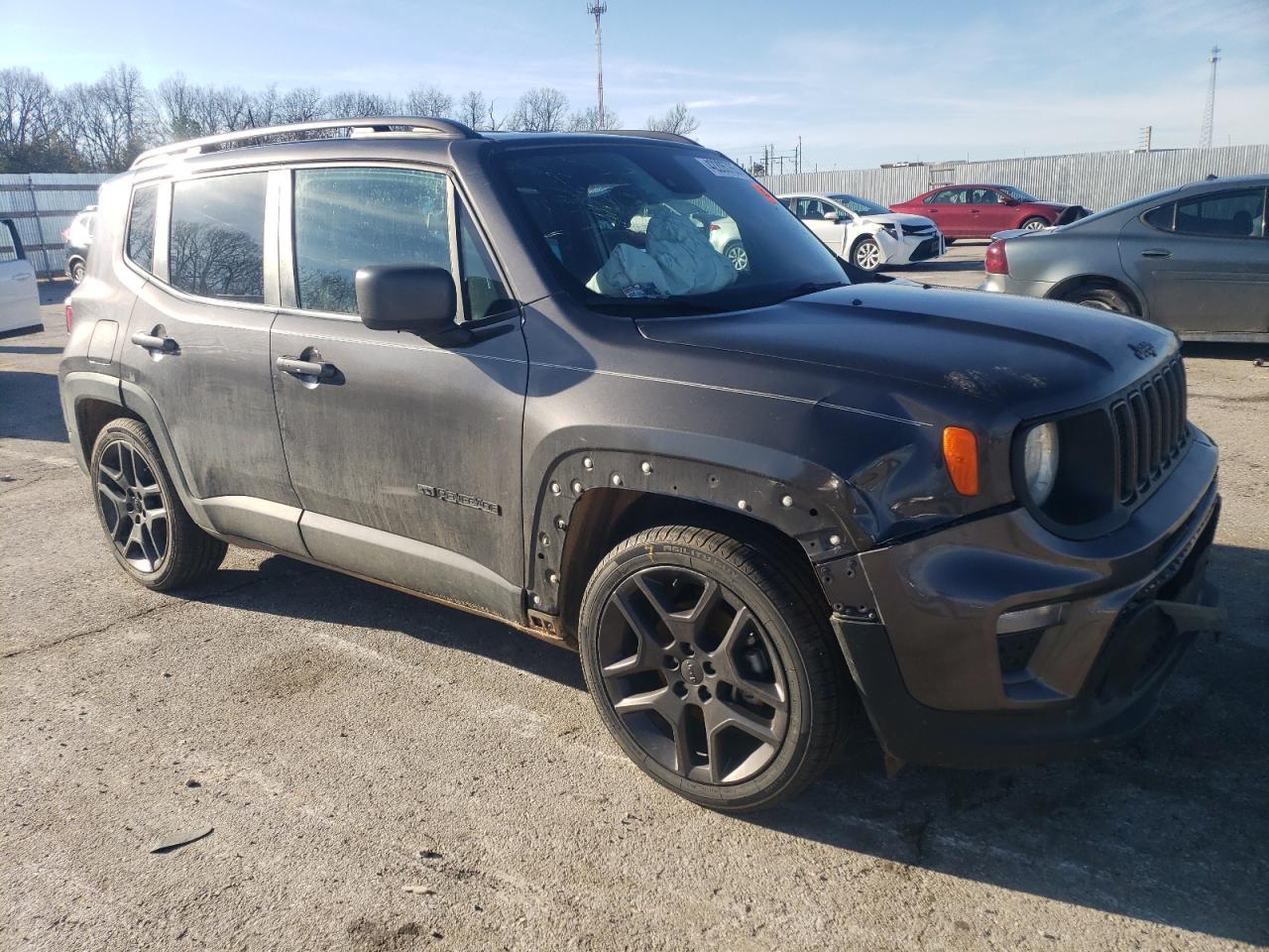 2021 Jeep Renegade - Image 4
