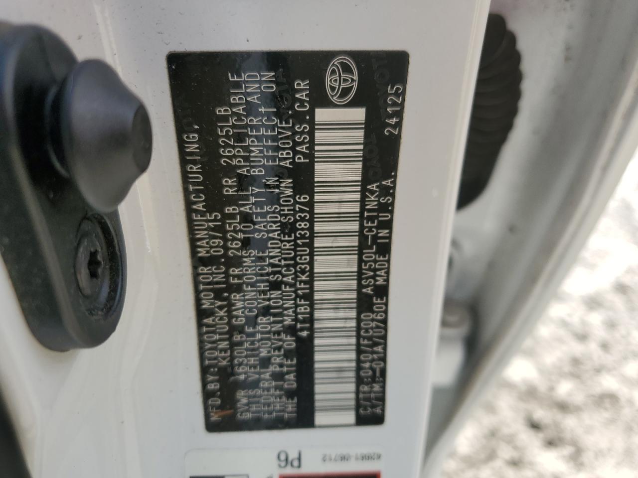 2016 Toyota Camry - Image 12