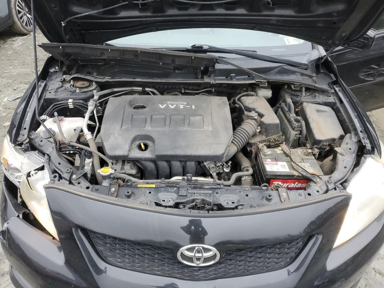 2010 Toyota Corolla - Image 12