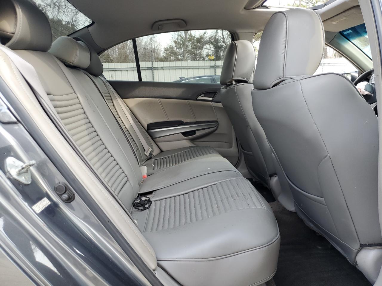2008 Honda Accord - Image 10