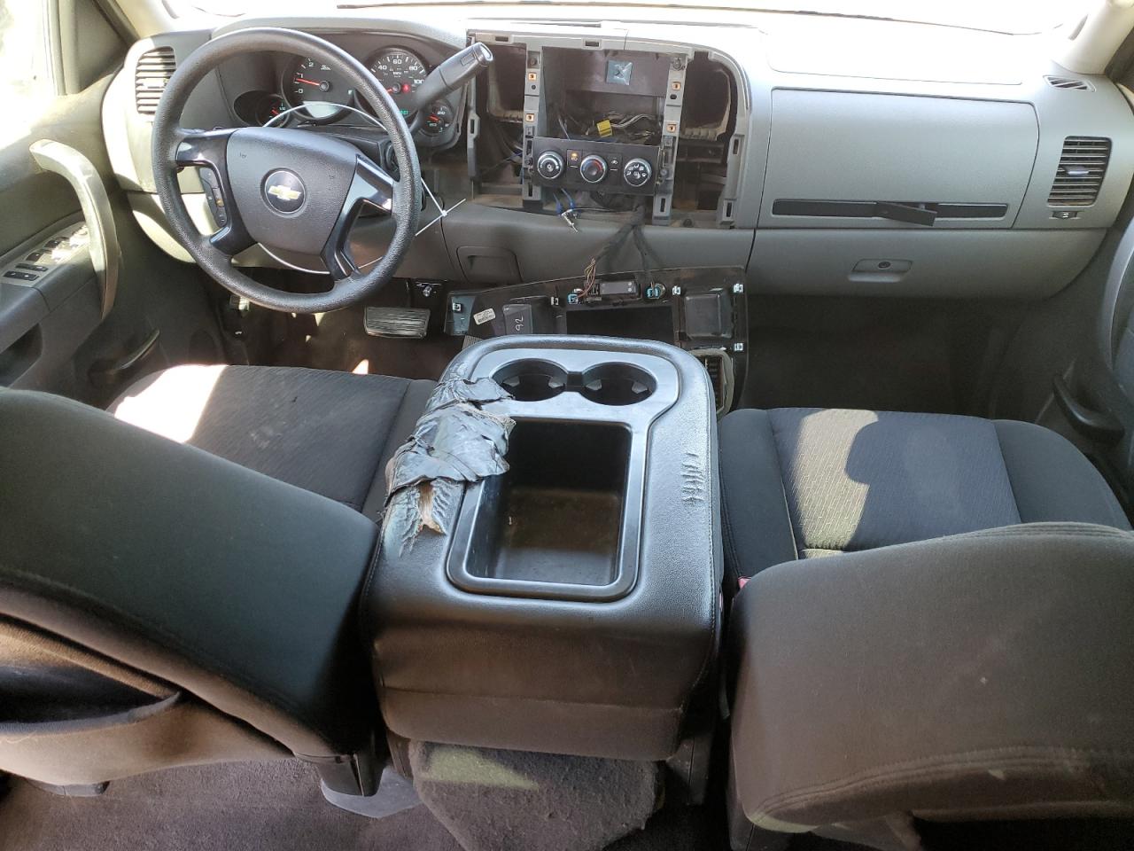 2012 Chevrolet Silverado - Image 8