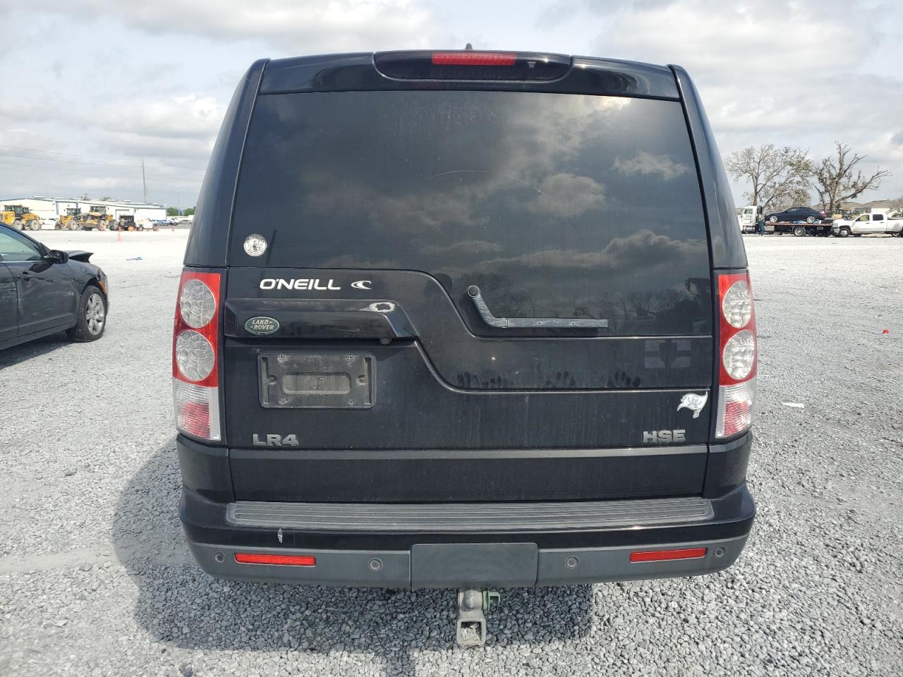 2013 Land Rover LR4 - Image 6