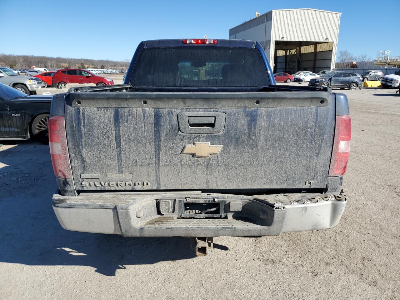 2010 Chevrolet Silverado - Image 6