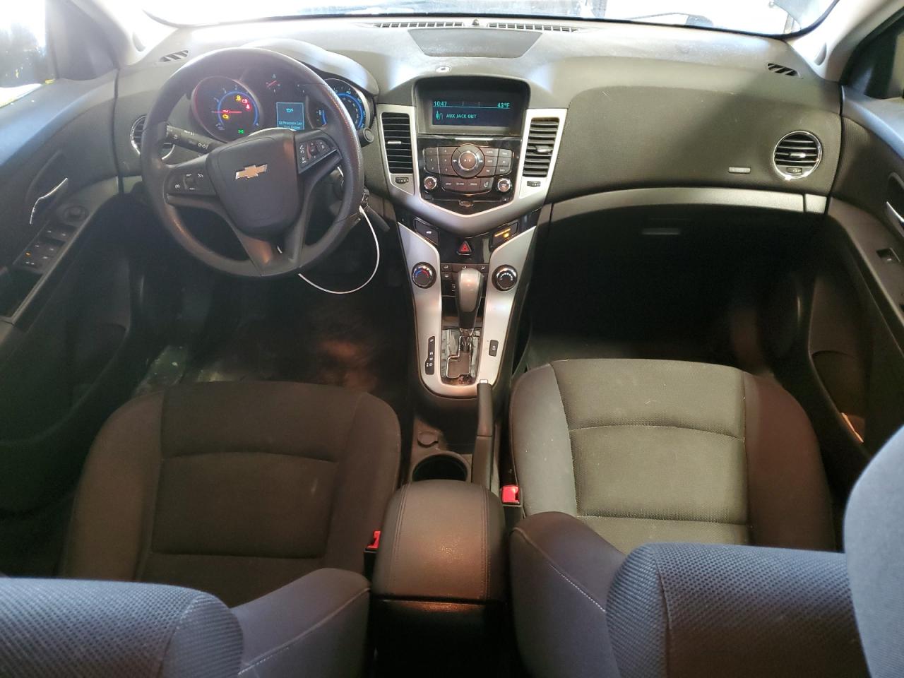 2016 Chevrolet Cruze - Image 8