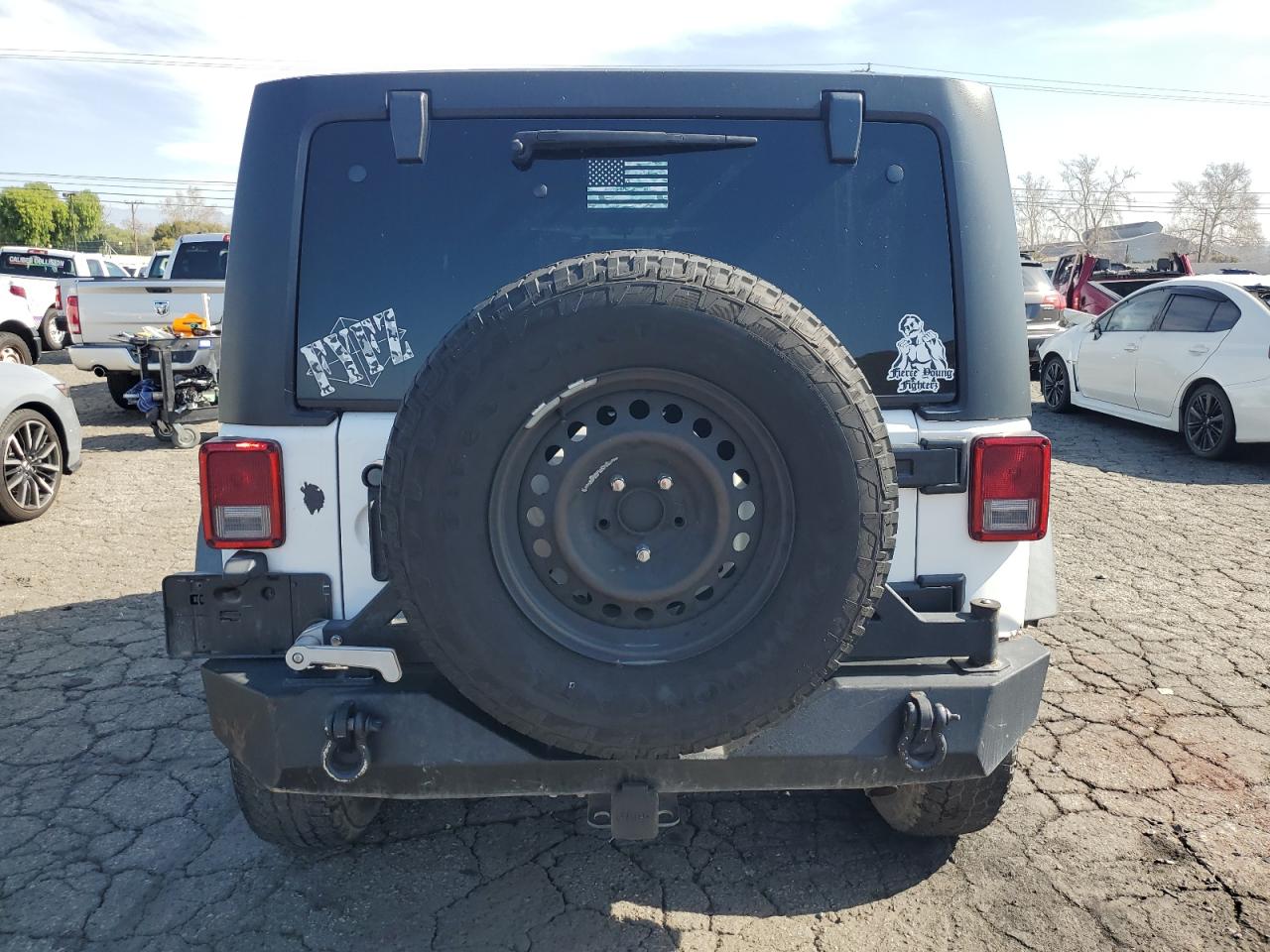 2016 Jeep Wrangler - Image 6