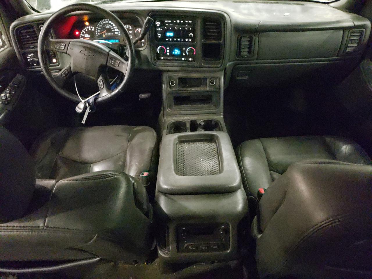 2006 Chevrolet Silverado - Image 8