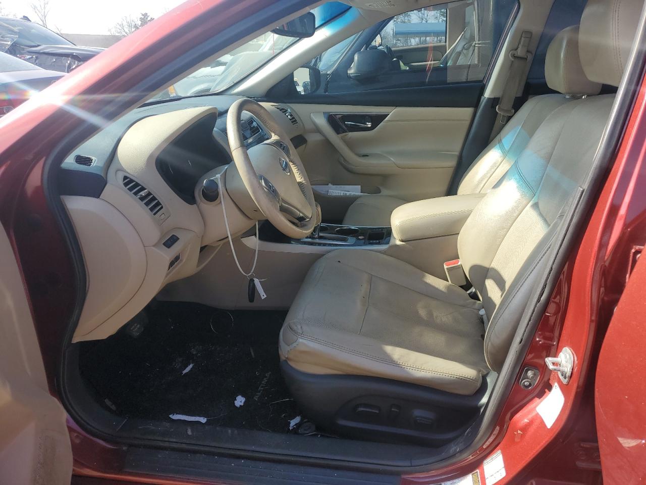 2015 Nissan Altima - Image 7
