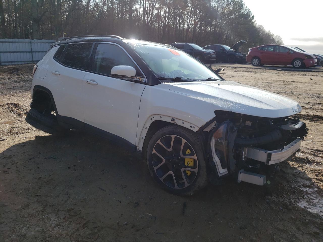 2017 Jeep Compass - Image 4