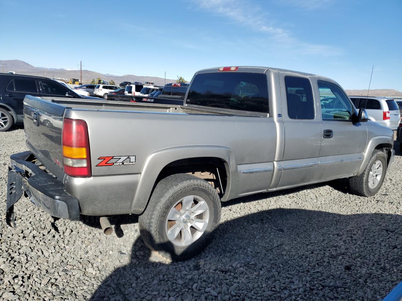 2000 GMC Sierra - Image 3