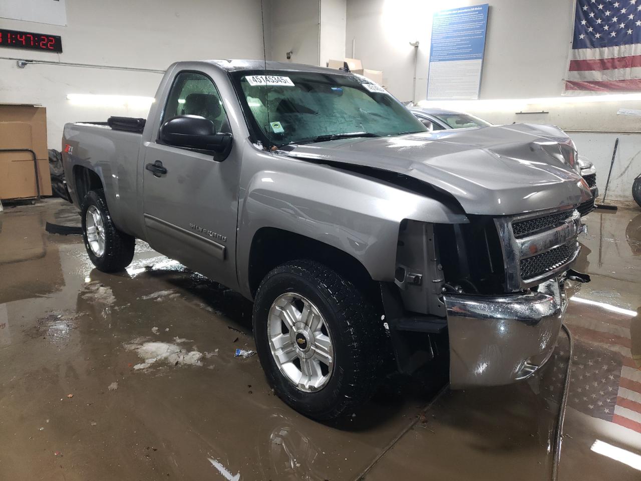 2012 Chevrolet Silverado - Image 4