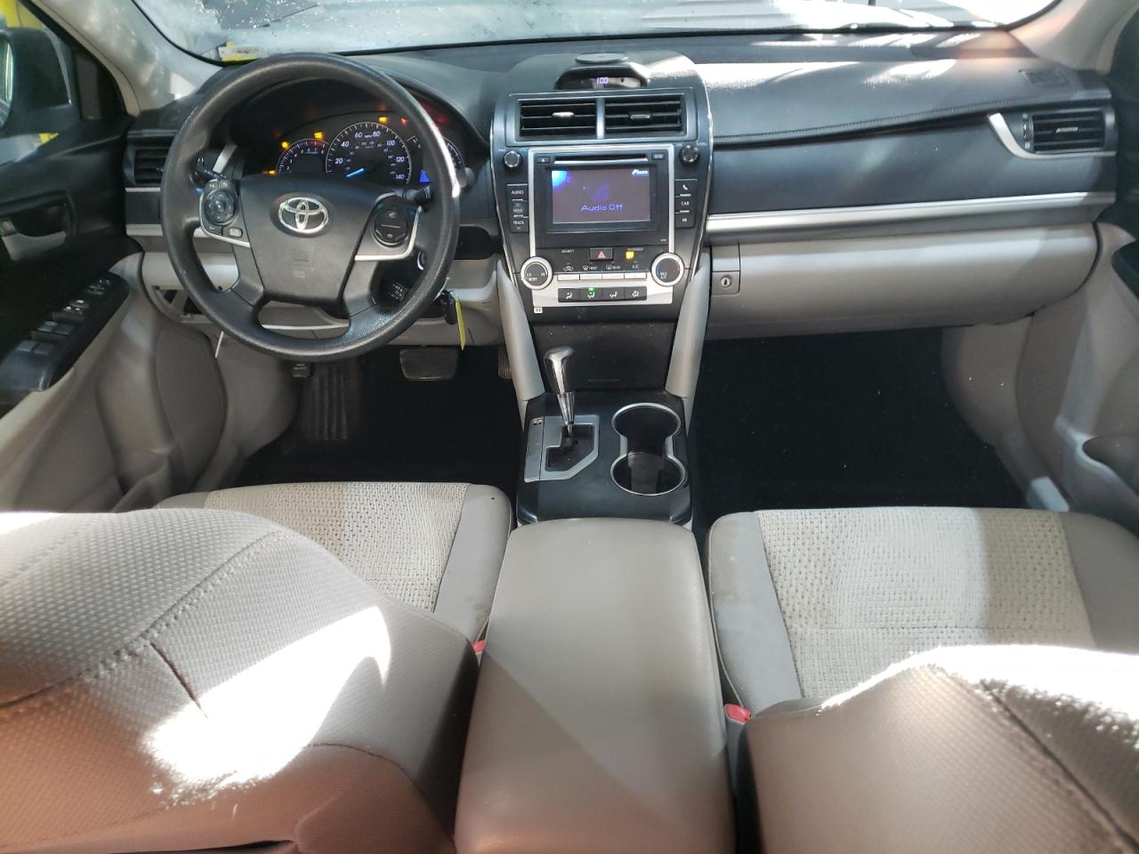 2014 Toyota Camry - Image 8