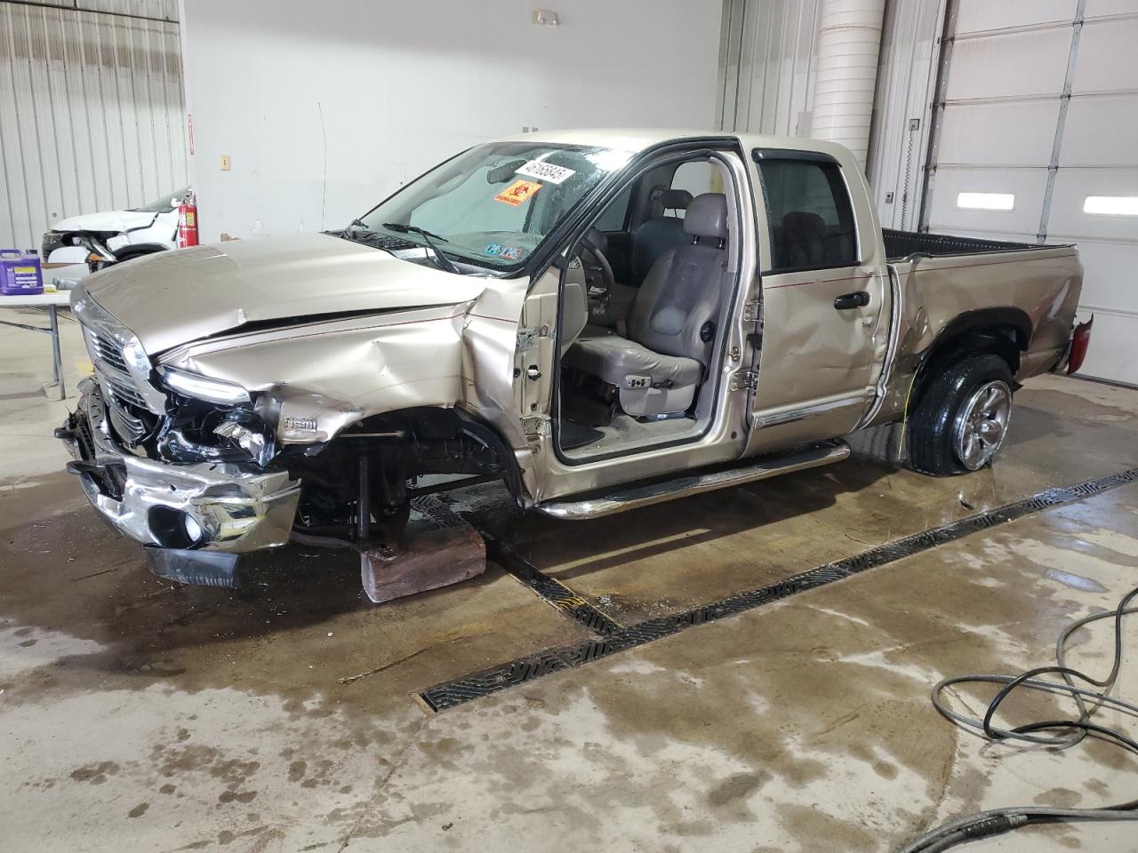 2004 Dodge RAM - Image 1