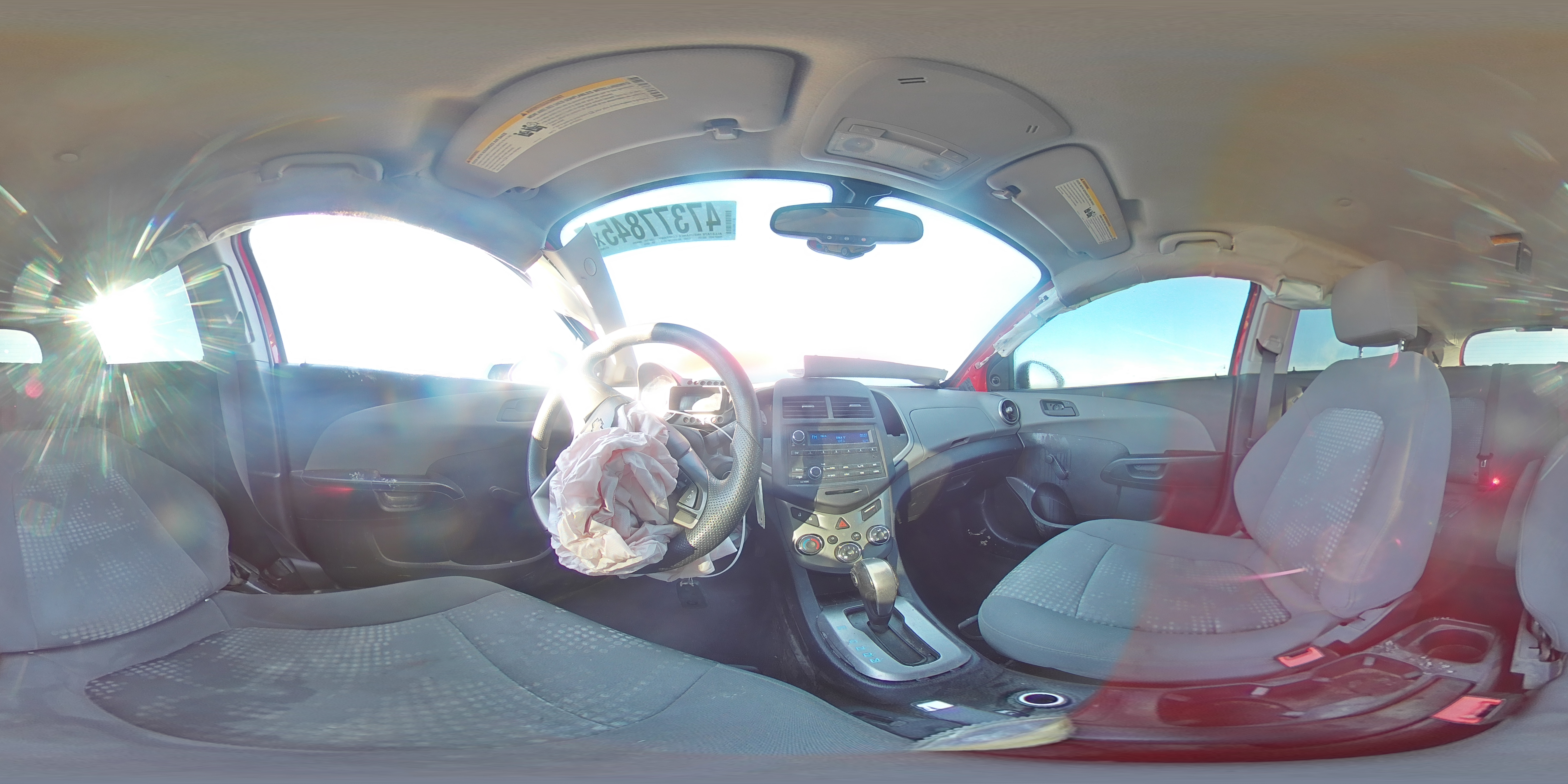 2015 Chevrolet Sonic - Image 12