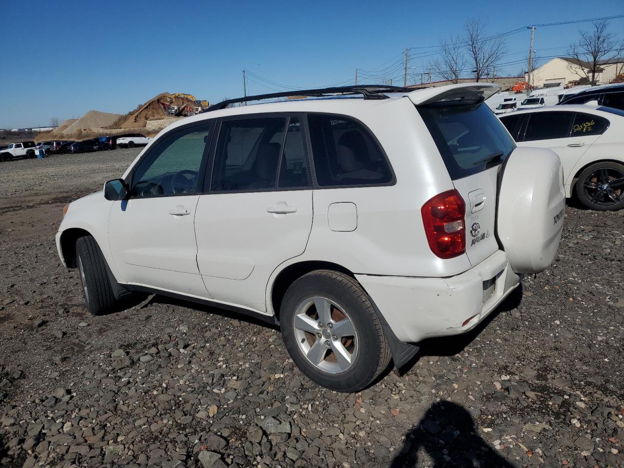 2005 Toyota RAV 4 - Image 2