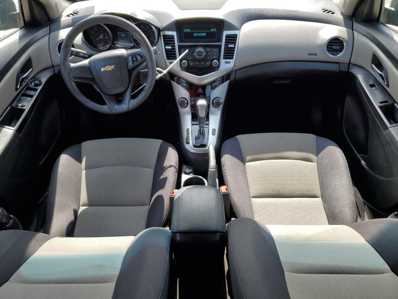 2015 Chevrolet Cruze - Image 8