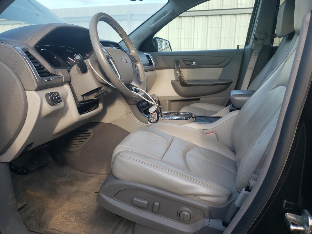 2014 GMC Acadia - Image 7