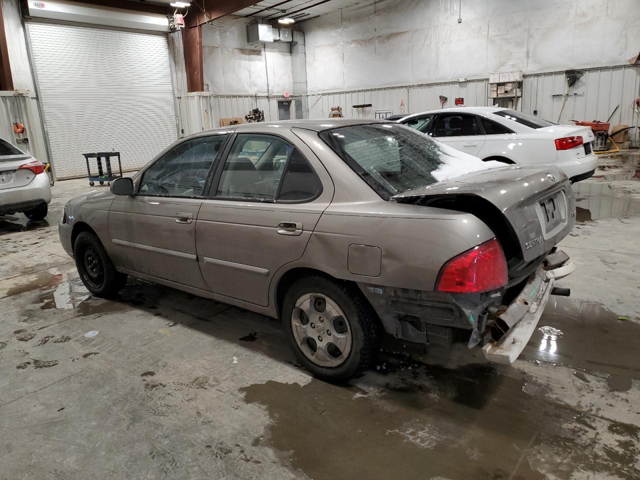 2005 Nissan Sentra - Image 2