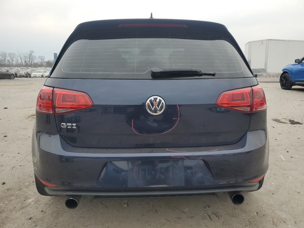 2016 Volkswagen GTI - Image 6