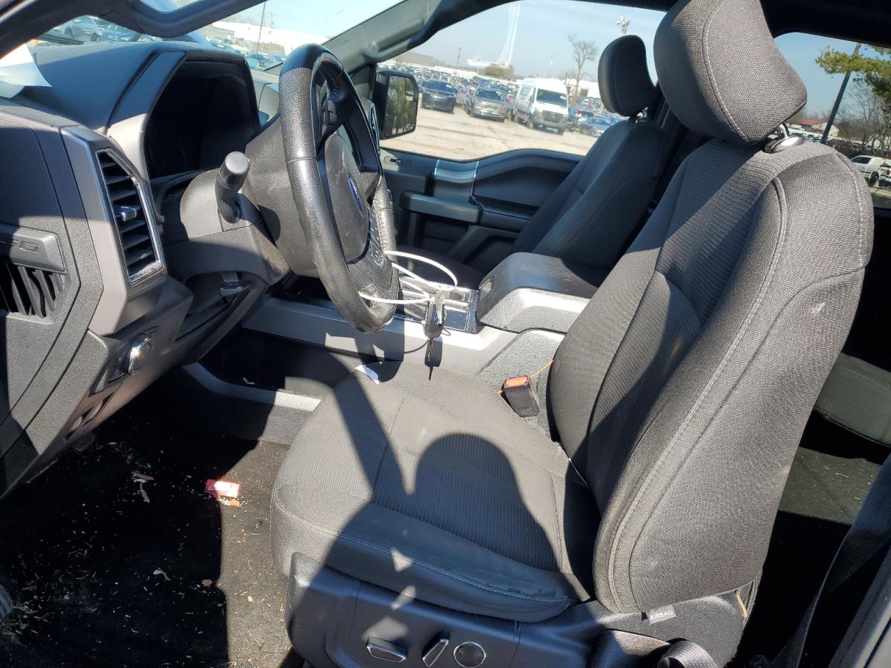 2015 Ford F-150 - Image 7