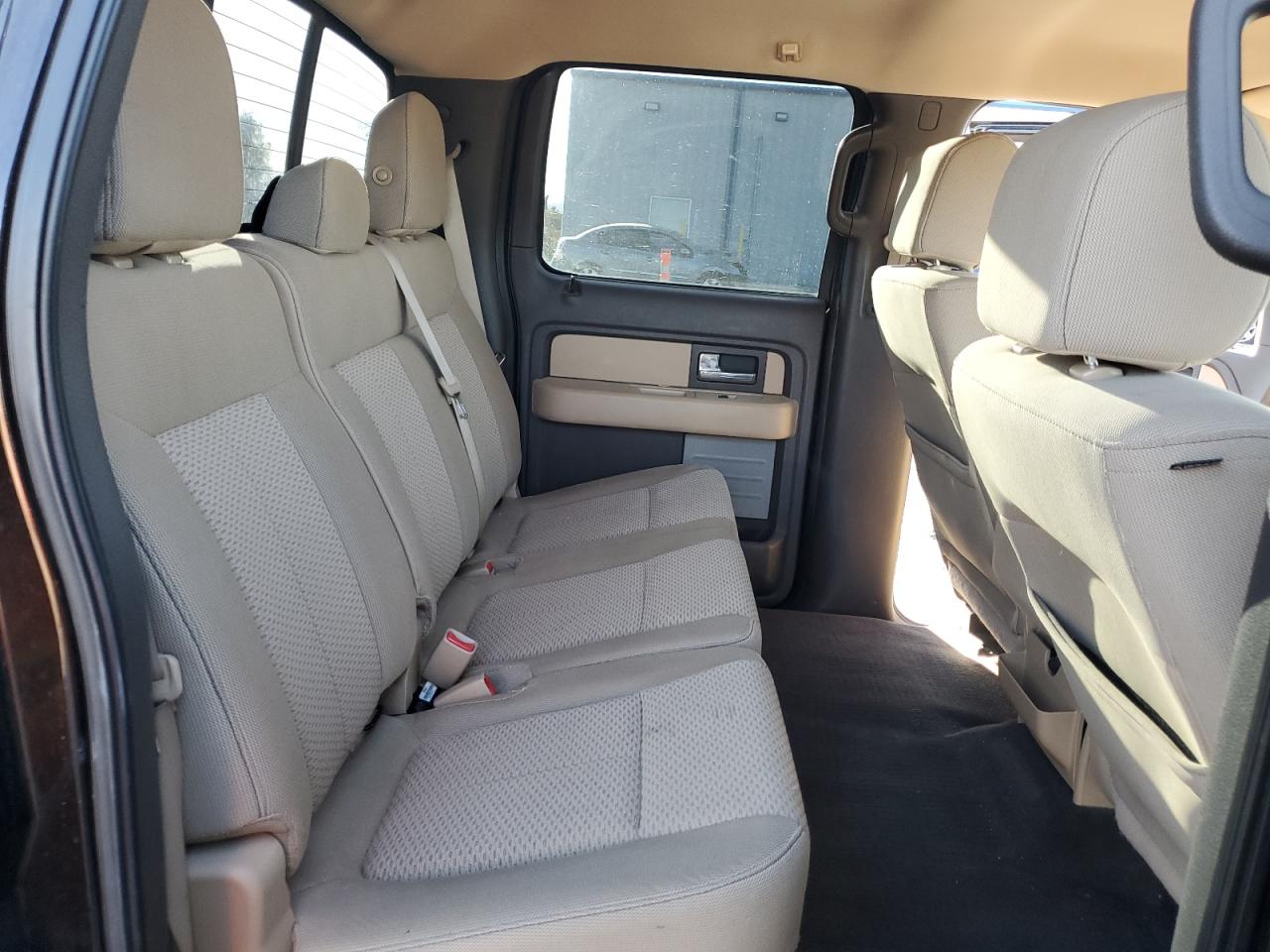 2013 Ford F-150 - Image 11