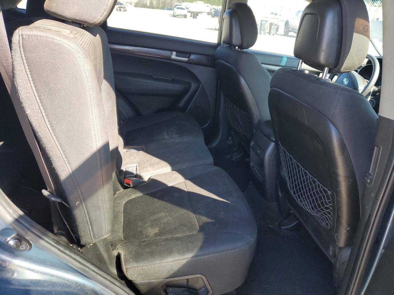 2015 Kia Sorento - Image 11