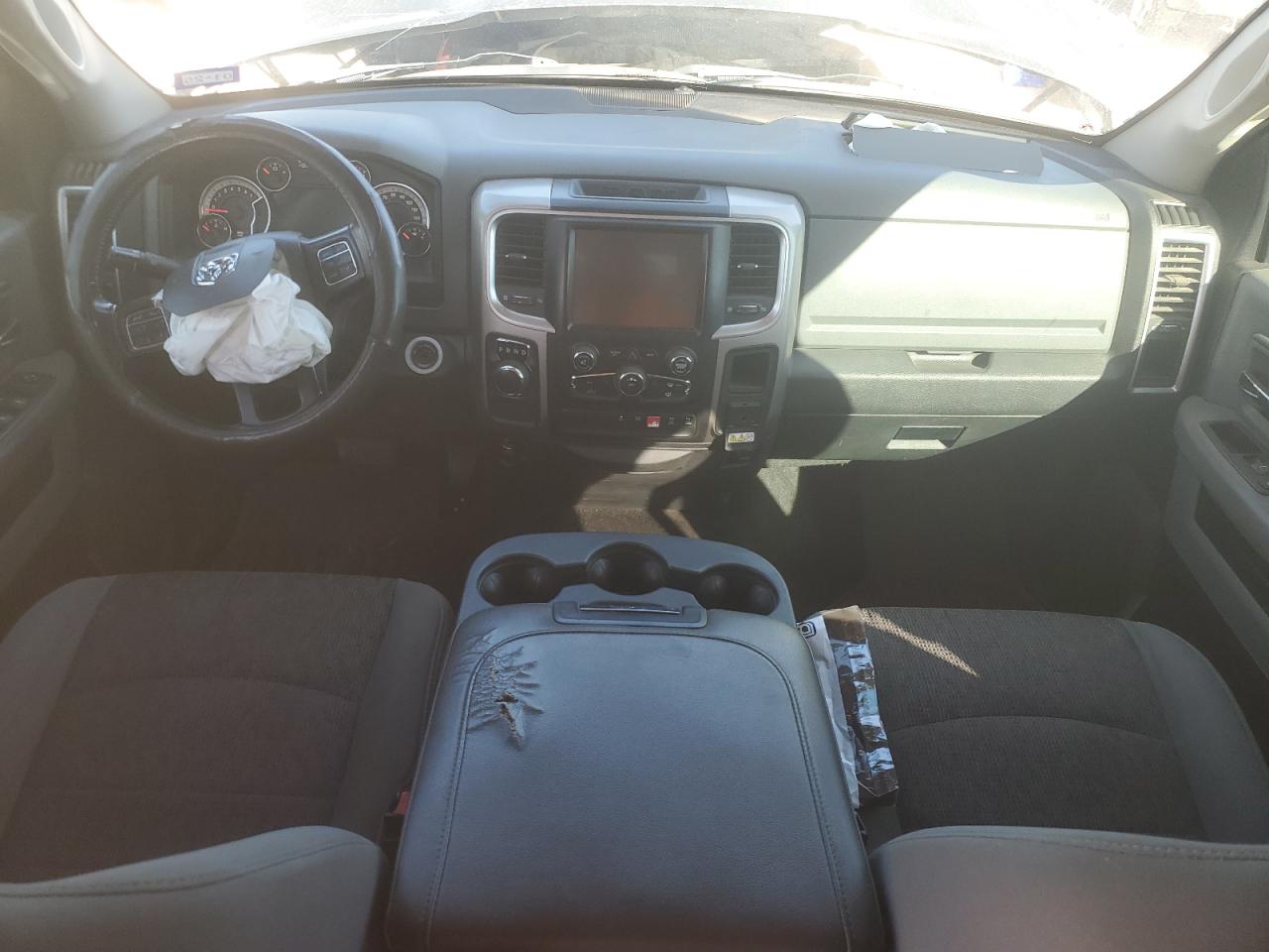 2015 RAM 1500 - Image 8