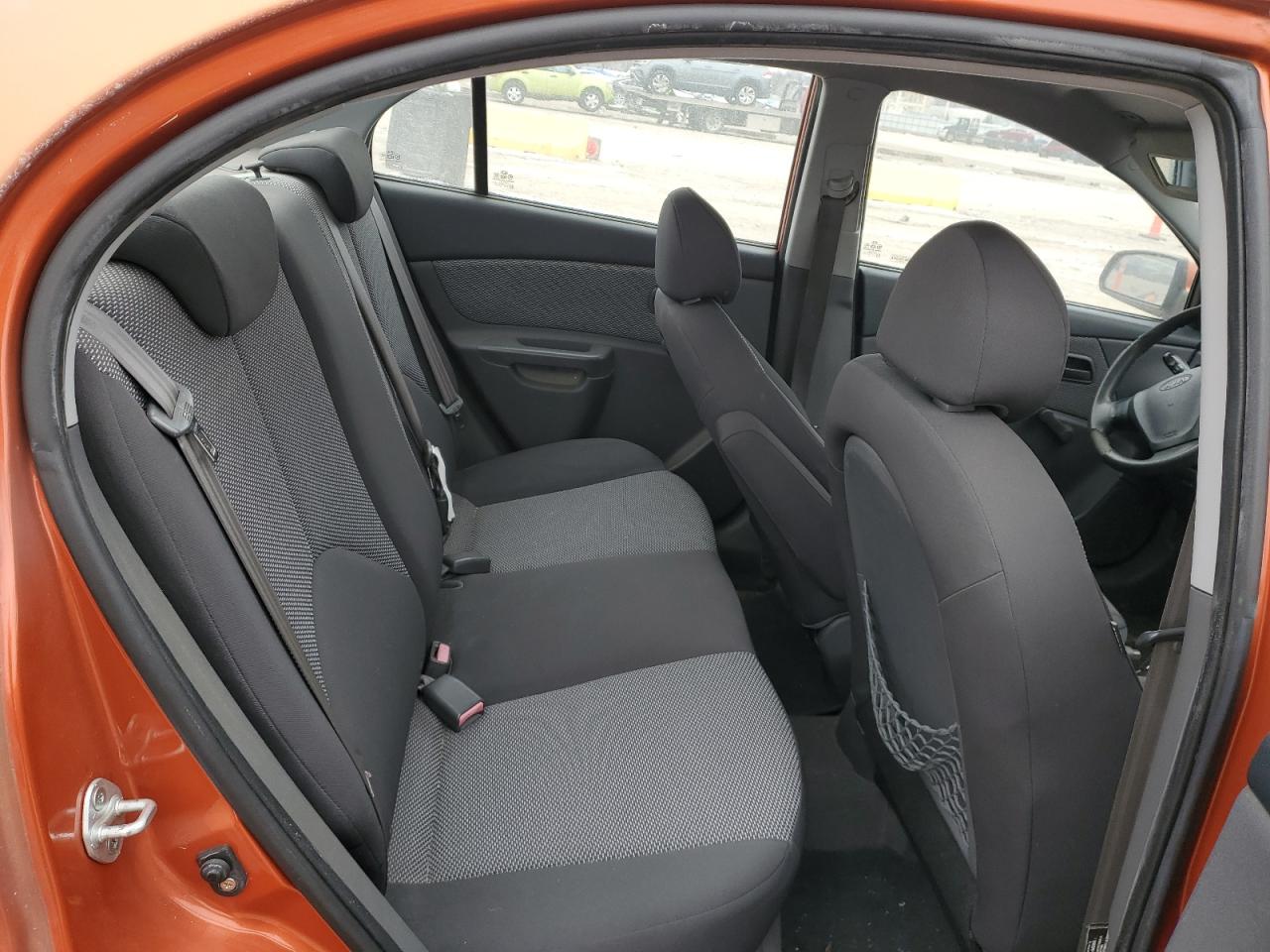 2009 Kia Rio - Image 10
