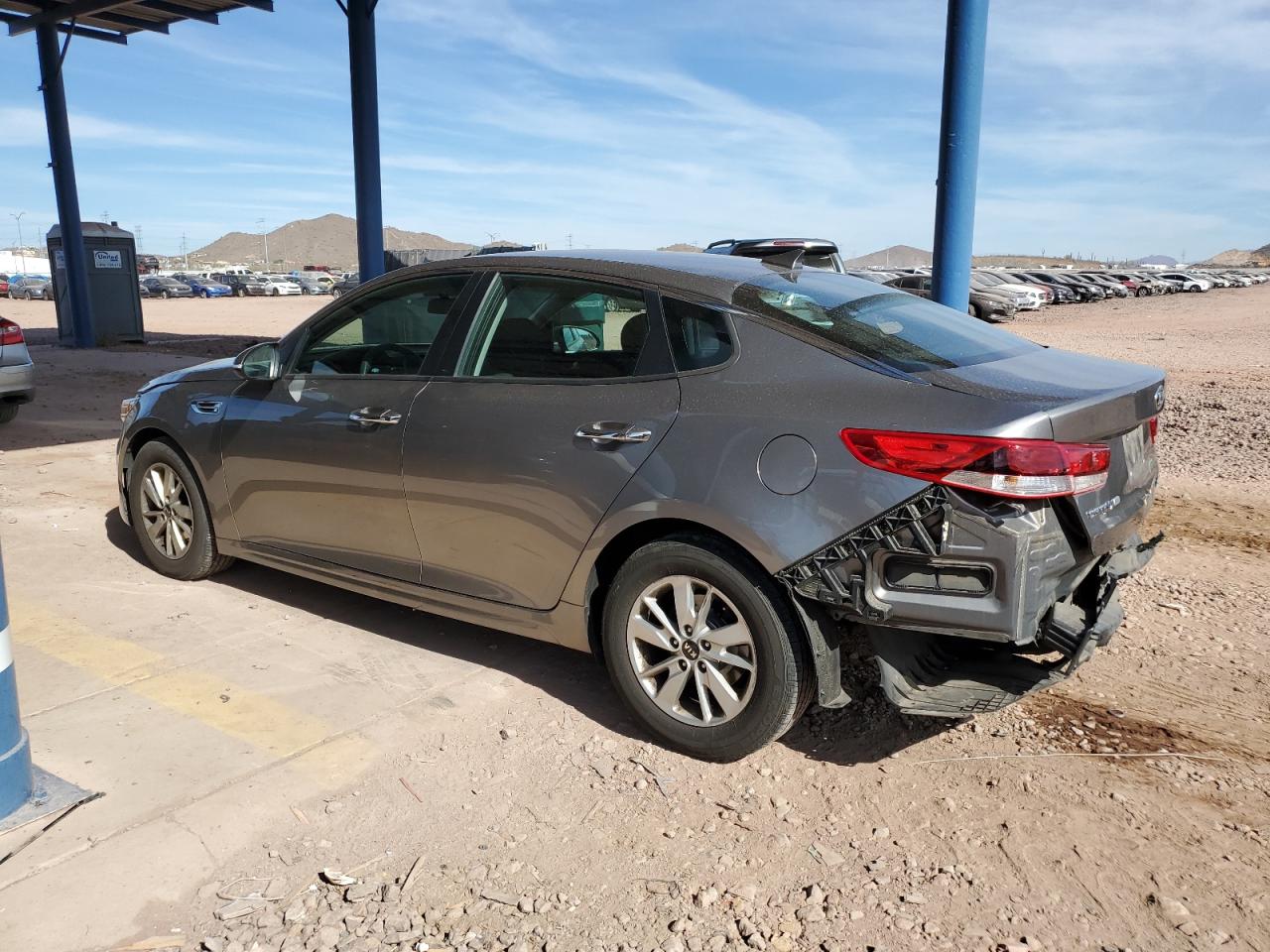 2018 Kia Optima - Image 2