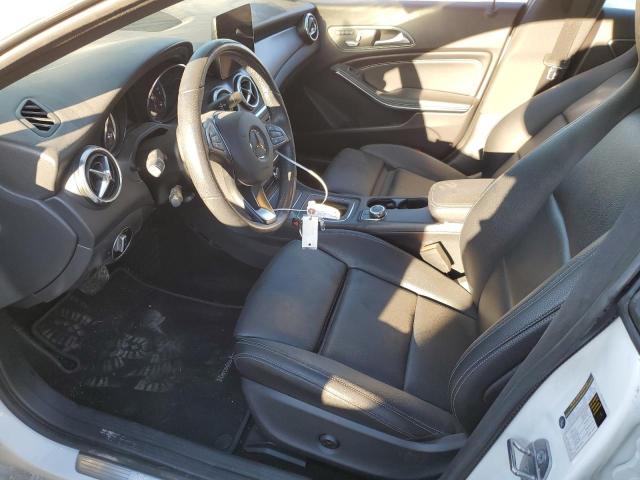 MERCEDES-BENZ CLA-CLASS 2019 Biały