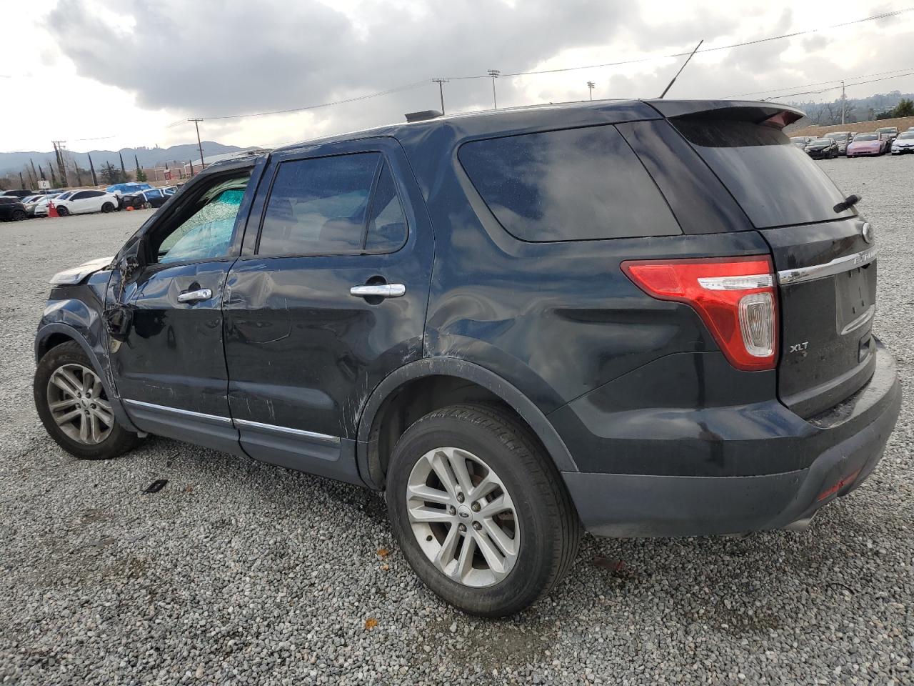 2014 Ford Explorer - Image 2