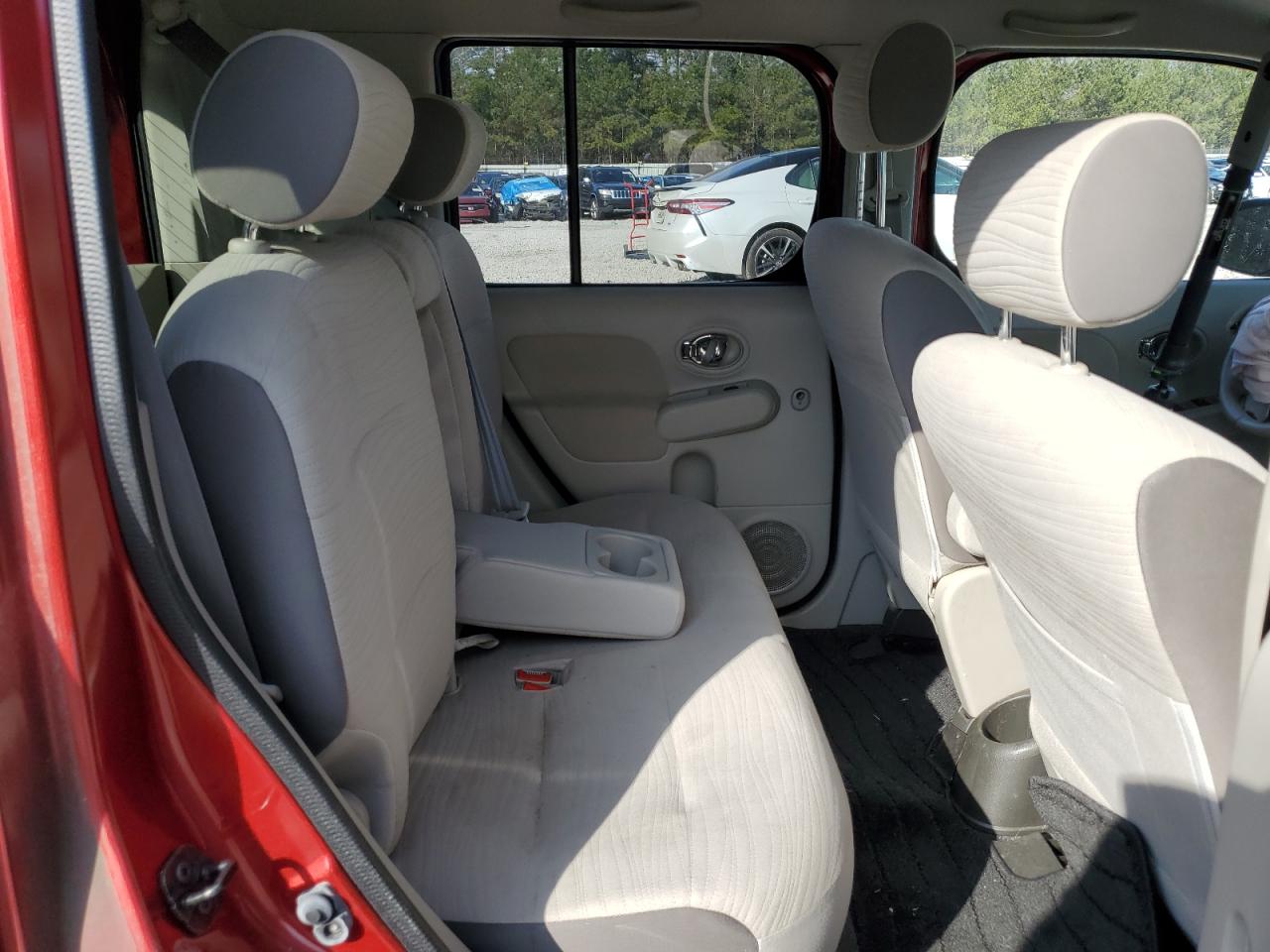 2013 Nissan Cube - Image 11
