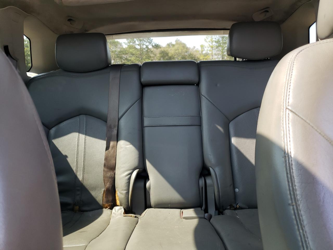 2011 Cadillac SRX - Image 10