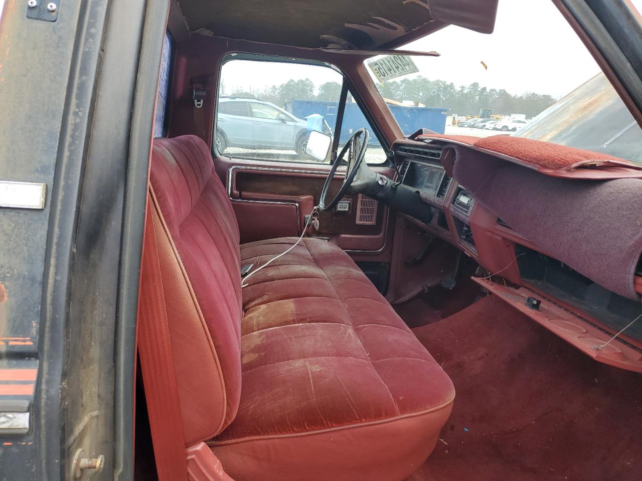 1985 Ford F-150 - Image 10
