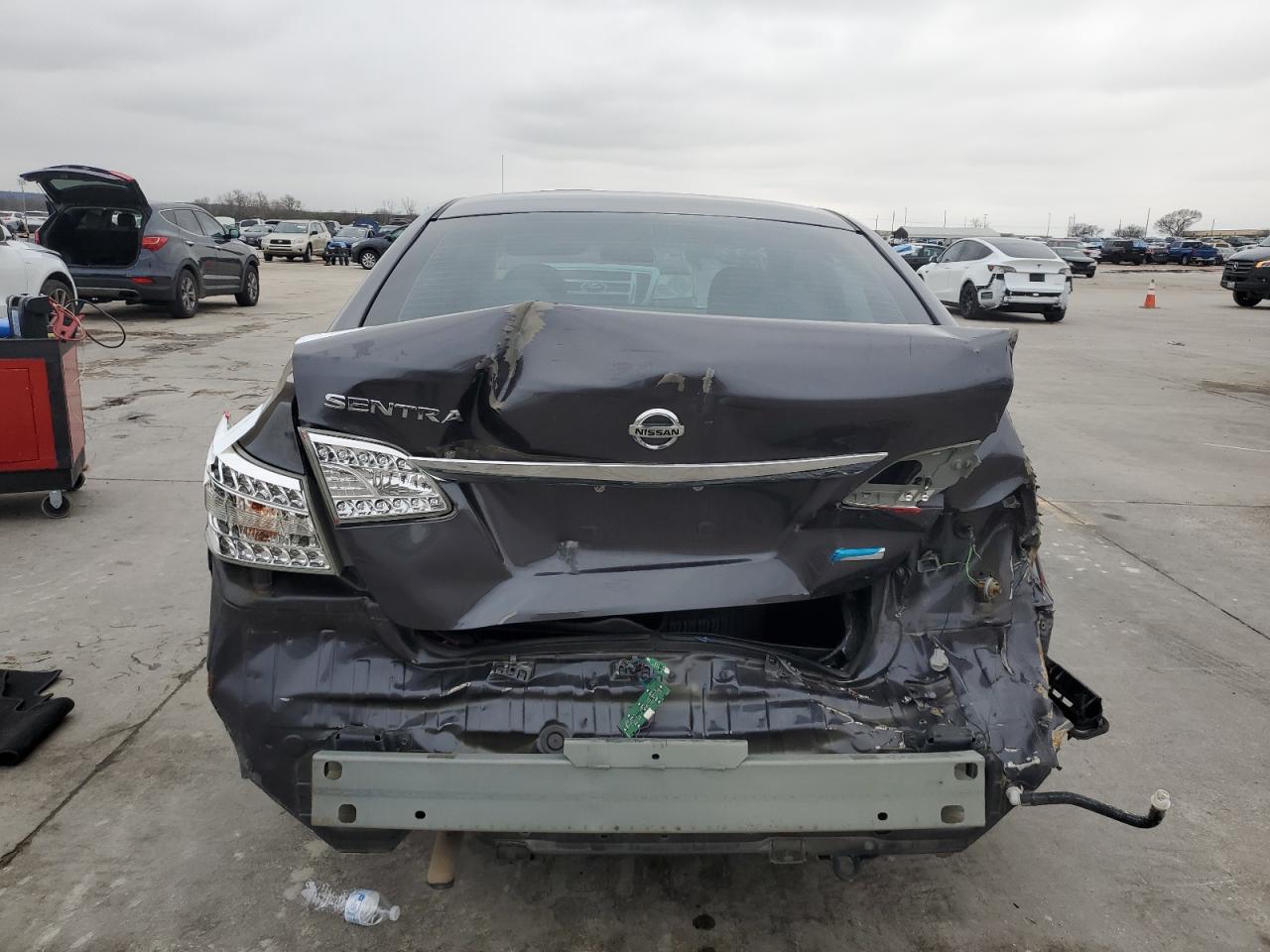 2014 Nissan Sentra - Image 6