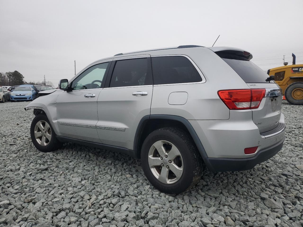 2012 Jeep Grand Cherokee - Image 2