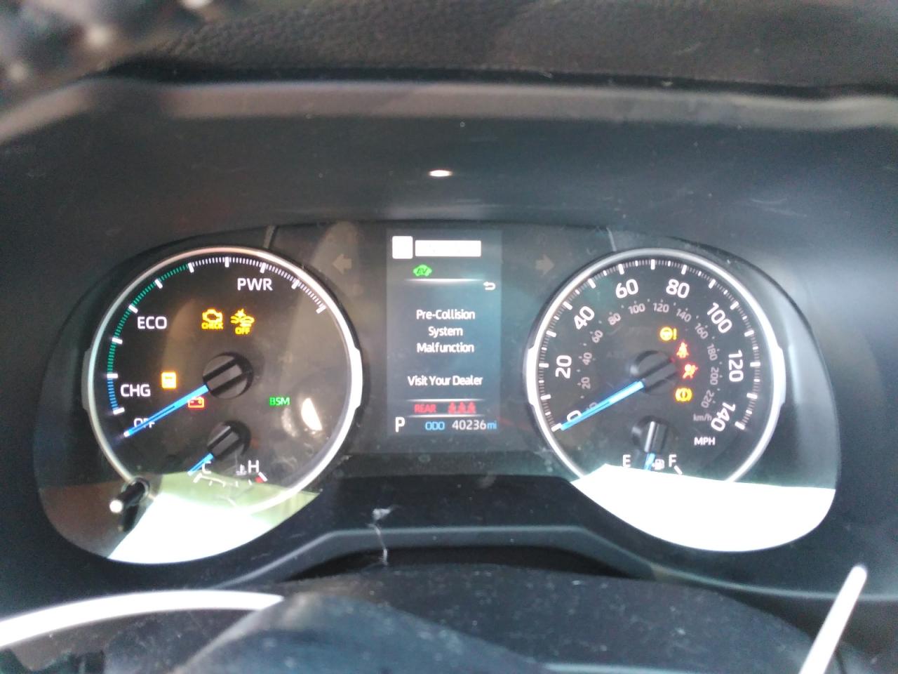 2022 Toyota RAV 4 - Image 9