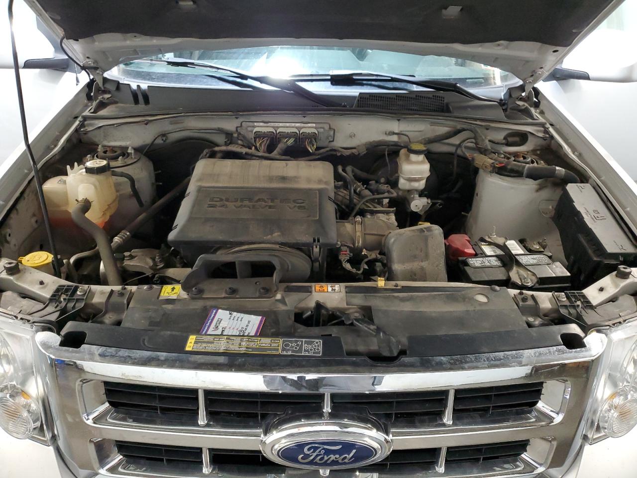 2012 Ford Escape - Image 12