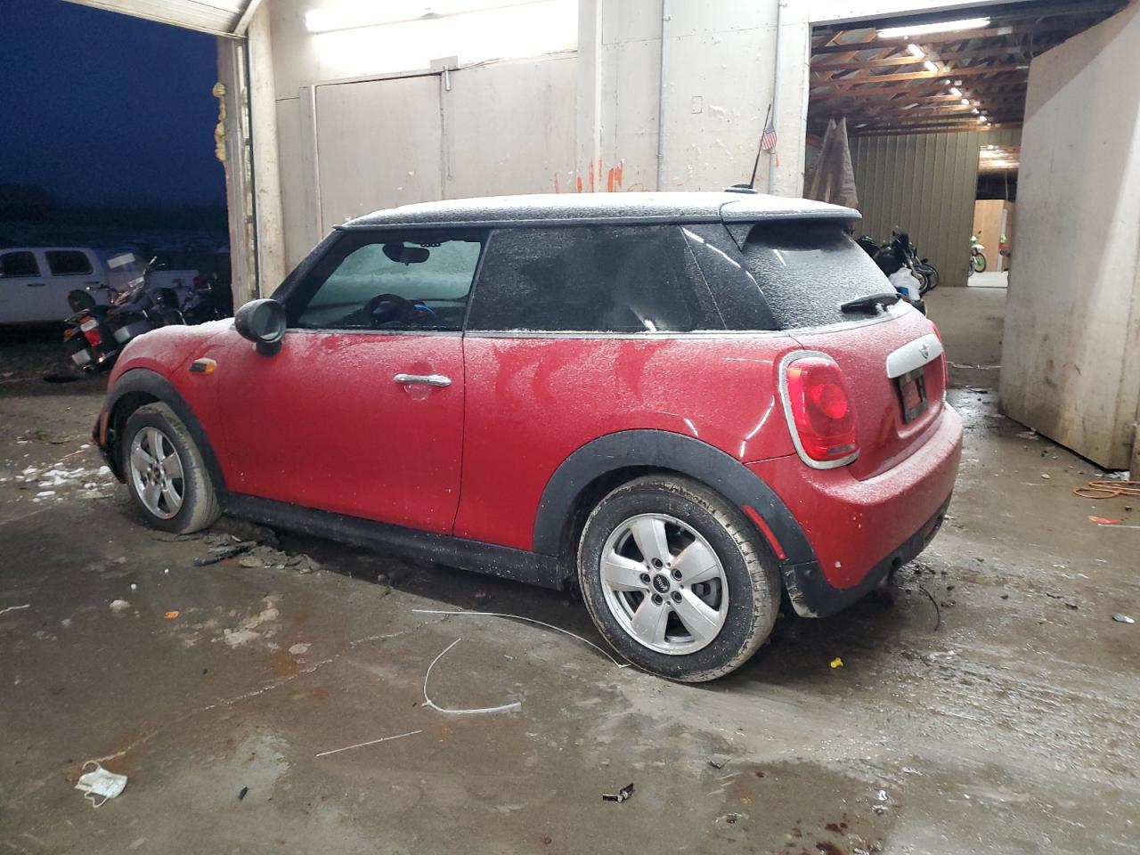 2015 MINI Cooper - Image 2