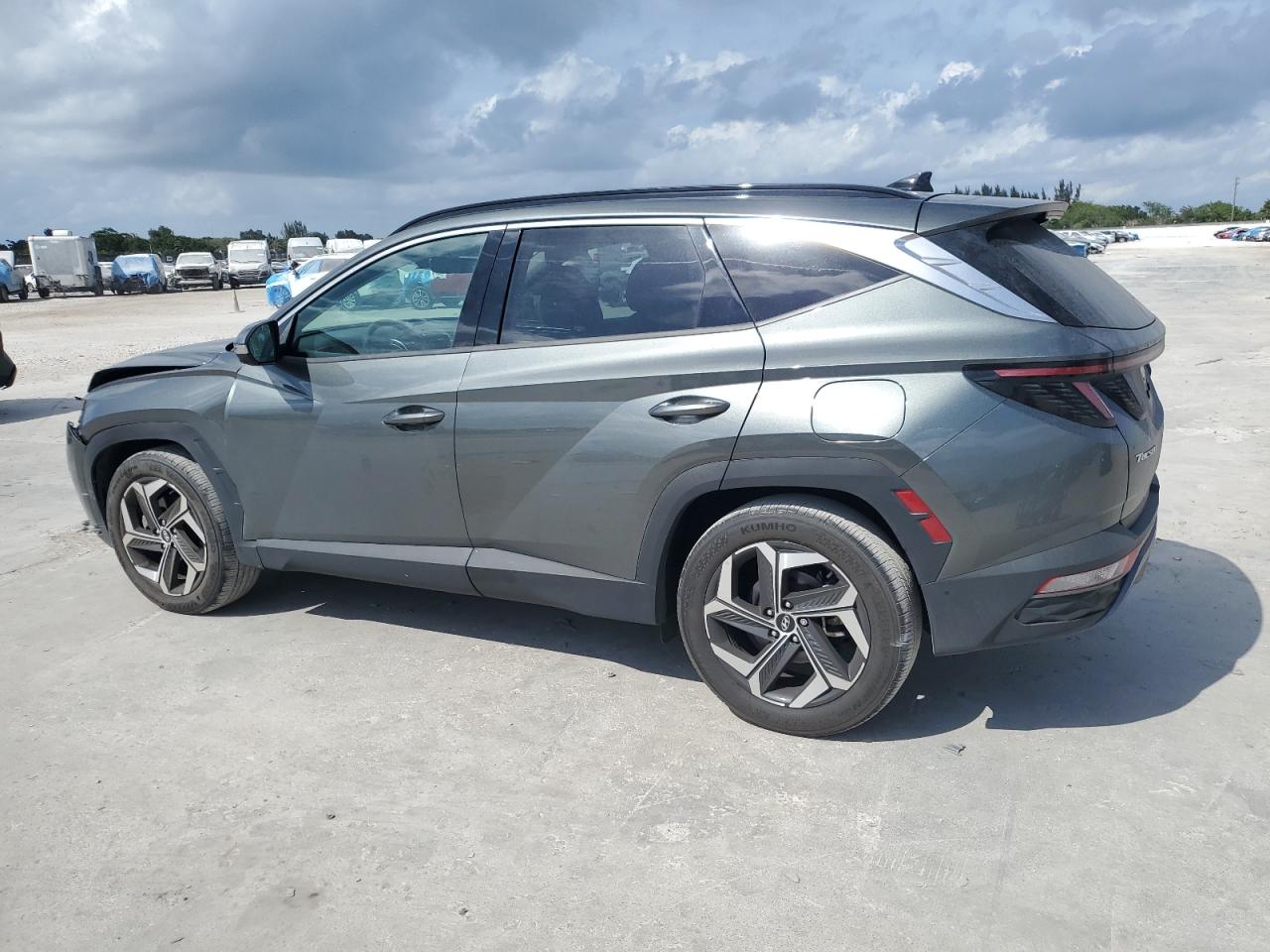 2022 Hyundai Tucson - Image 2