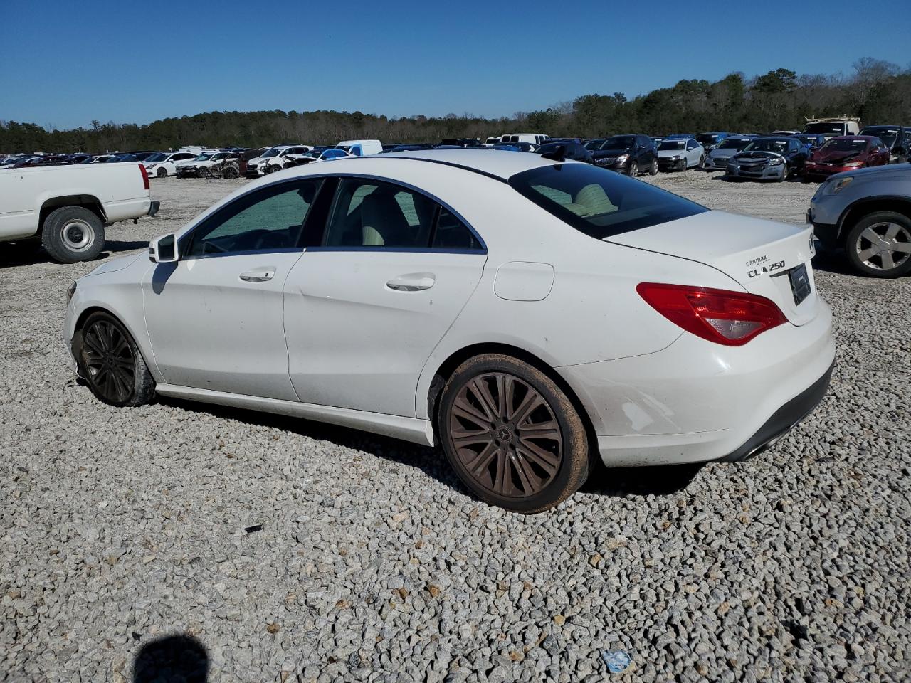 2018 Mercedes-Benz CLA-klasse - Image 2