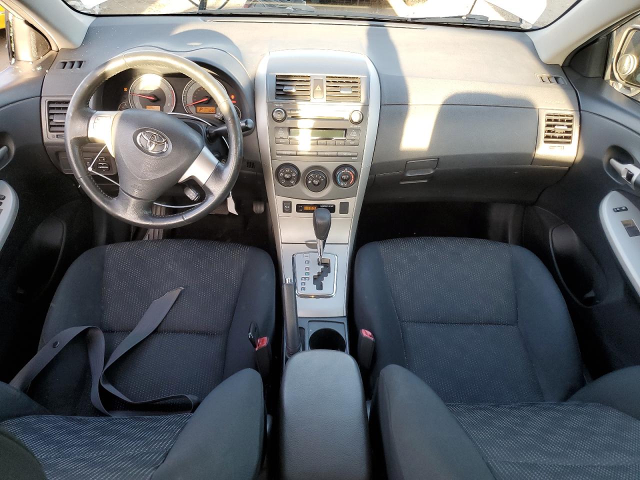 2010 Toyota Corolla - Image 8