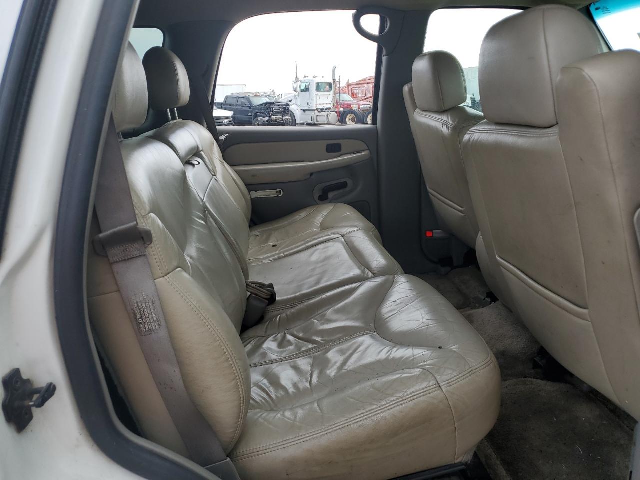 2001 GMC Yukon - Image 11